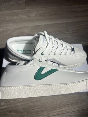 Tretorn White Sneakers with Green V-Stripe